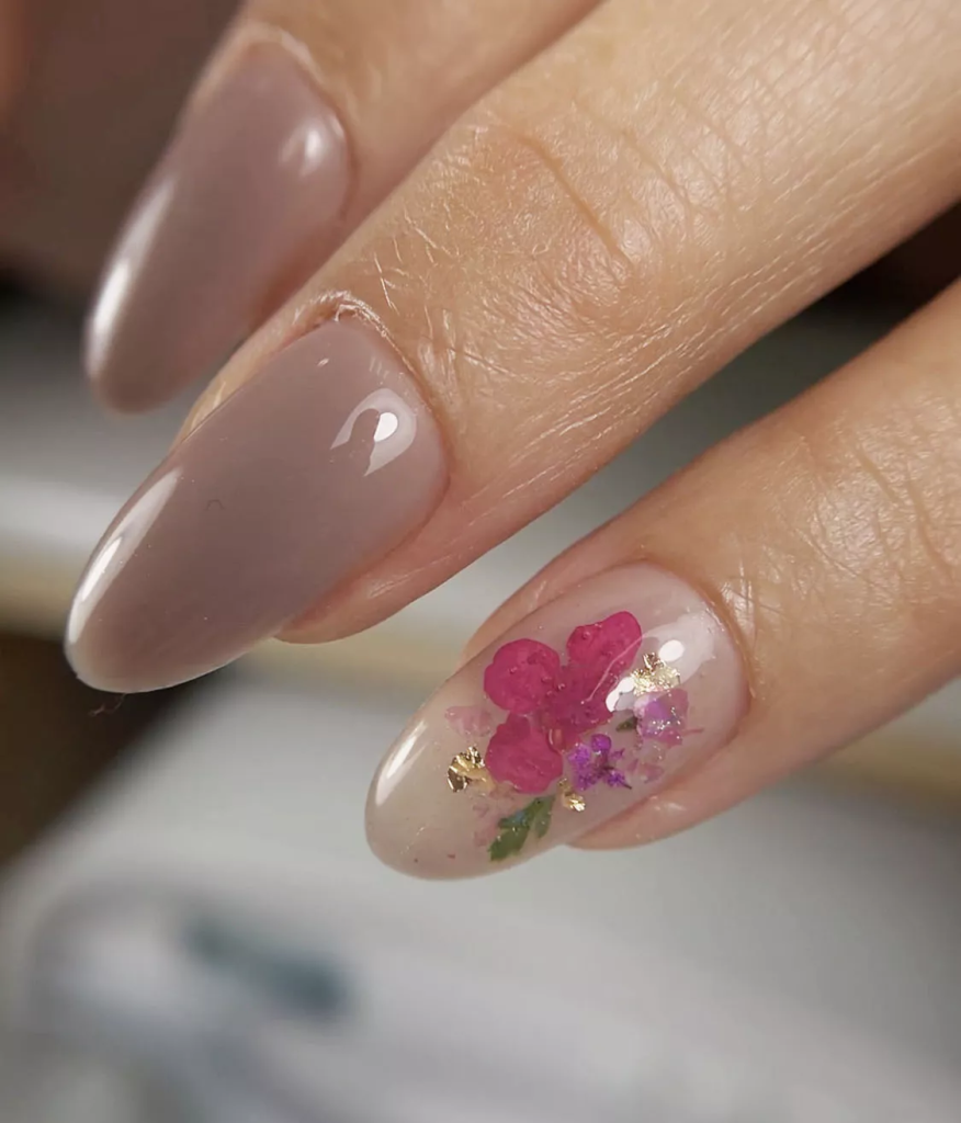 Flower nail designs