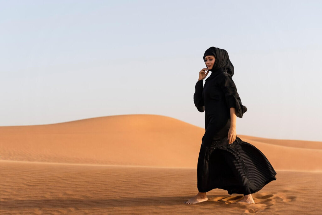 Abaya Dress: Social and Religious Perspectives