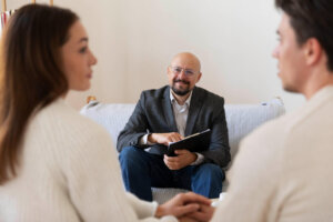 How Do I Know If I Need Couples Therapy When To Go To A Specialist